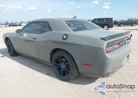 2017 Dodge Challenger Sxt Plus из США, поврежденный, VIN 2C3CDZAG5HH636653